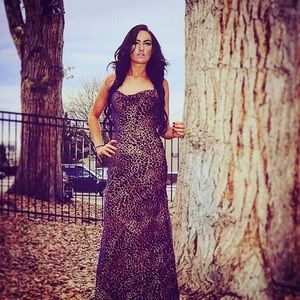 Meet your Posher, Olivia